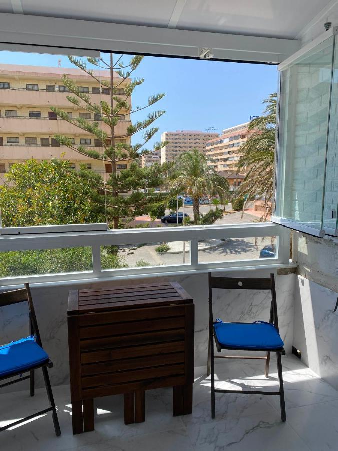 Splendido Appartamento Fronte Mare Vista Spiaggia - Prima Linea Mare Torrevieja Zewnętrze zdjęcie